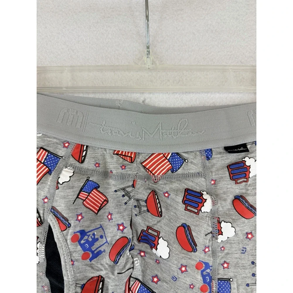 Travis Mathew Men's XL BBQ‎ Hot Dog Grill Golf USA 6